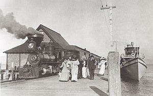 Steamer Tahoe picking up mail, freight and passengers at Glenbrook